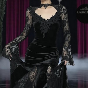 Women’s Gothic Lace Dress | Relaxed Long-Sleeve Slim-Fit Style | Fashionable Fairy-Inspired Party Outfit | Elegant Dark Wear